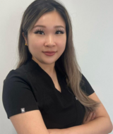 Book an Appointment with Vivian Hu at Metro Healthcare