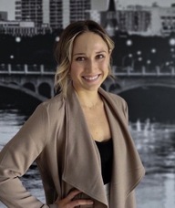 Book an Appointment with Justine Bouvier for Holistic Nutrition