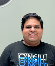 Book an Appointment with Deepak Deepak for Osteopathy