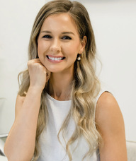 Book an Appointment with Lindsay Klingenberg for Massage Therapy