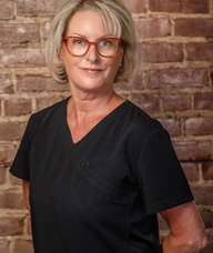 Book an Appointment with Sylvie Thibodeau for Consultation Visage/Corps (Technicienne)