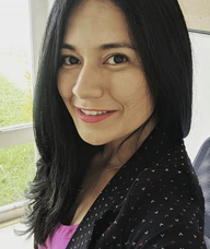 Book an Appointment with Dra. Carla Palacios for Atención Quiropráctica