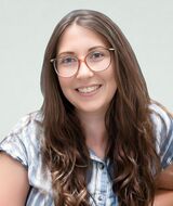 Book an Appointment with Stephanie Smith (Rebidoux) at Windsor Location and Virtual