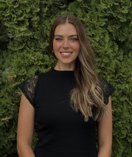 Book an Appointment with Nurse Injector Sarah Bard for Consultation