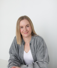 Book an Appointment with Donna Gage for Art Therapy/Counselling Services for Children and Teens