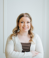 Book an Appointment with Ms. Stephanie Barbosa, MSW, RSW for Psychotherapy