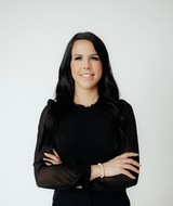 Book an Appointment with Amanda Hille at Online