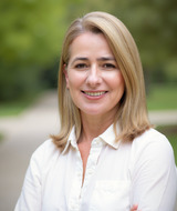 Book an Appointment with Luz Tremari at Online