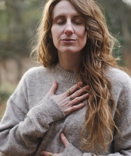 Book an Appointment with Krista Van Slingerland for Reiki