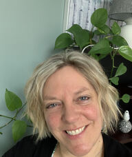 Book an Appointment with Mrs. RaeAnne Bekkers for Counselling