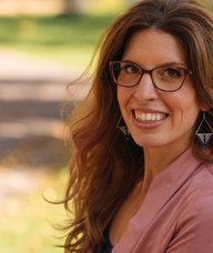 Book an Appointment with Elizabeth Dubois for Psychotherapy